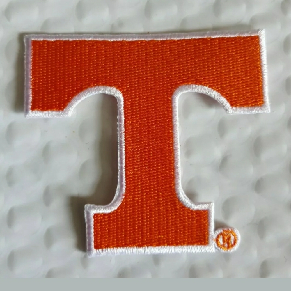 University of Tennessee Volunteers Vols Patch 2 1/2" x 2 3/4"